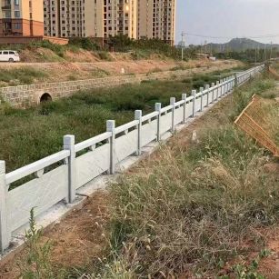 山南 白麻河道栏杆效果展示图