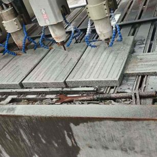 山南 芝麻白花岗岩荔枝面盲道雕刻