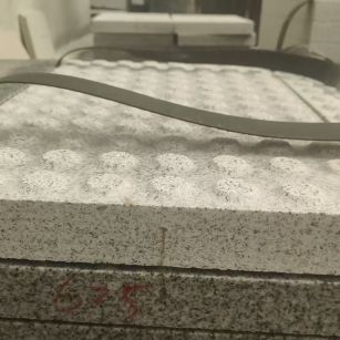 山南 芝麻白花岗岩6.0公分荔枝面五轴加工雕刻盲点