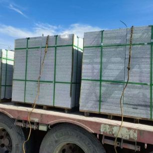 山南 芝麻白花岗岩地铺石装车日常