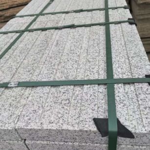 山南 白麻花岗岩直行盲道石，盲条，地铺石