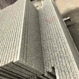 山南 白麻荔枝面花岗岩楼梯踏步