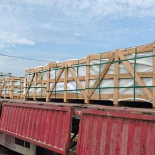 山南 芝麻白花岗岩地铺石出口专车-泰国游