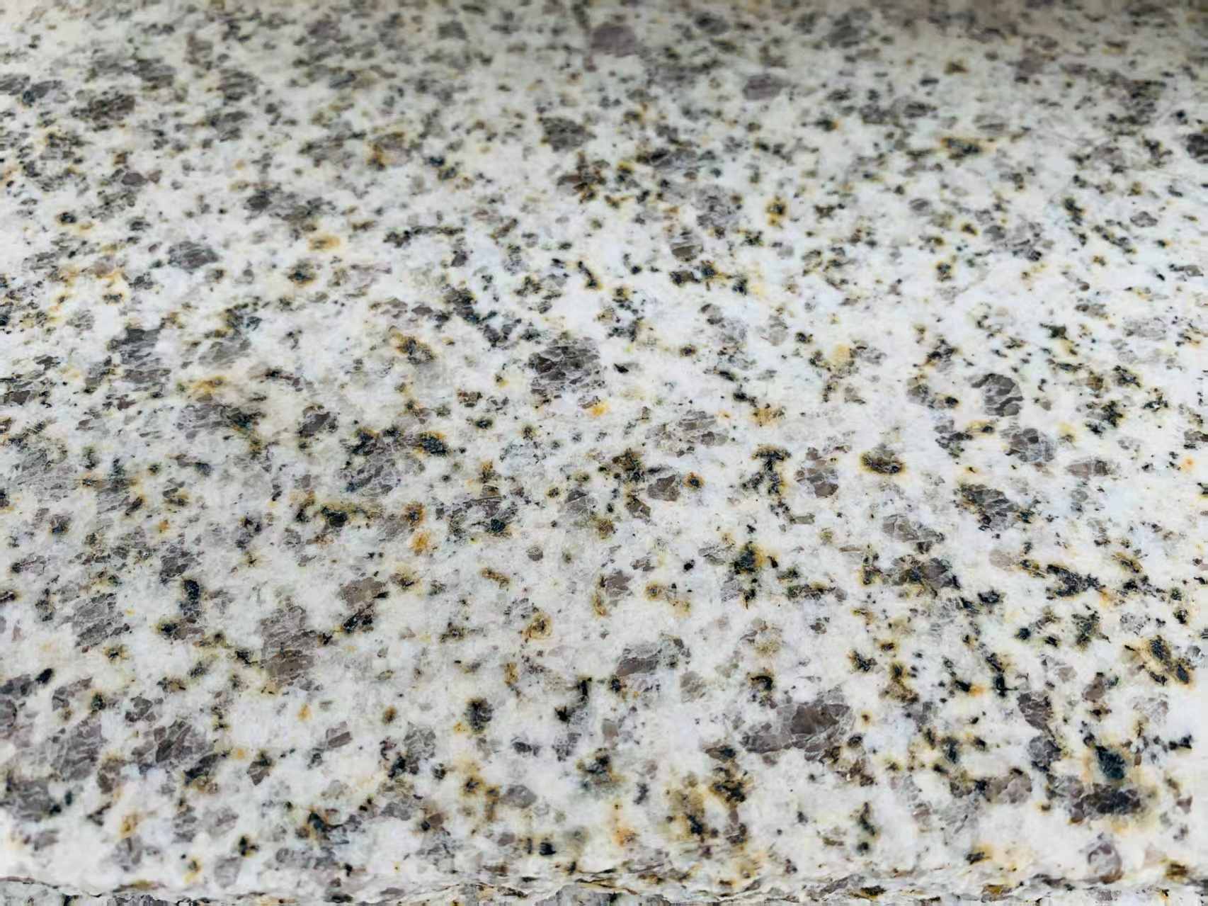 山南 黄金麻花岗岩石材浅黄光面