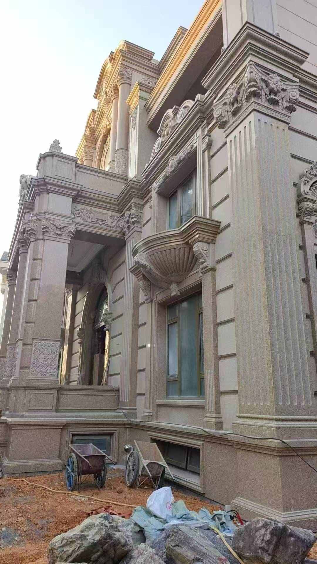 山南 黄金麻花岗岩光面别墅外墙干挂施工完成