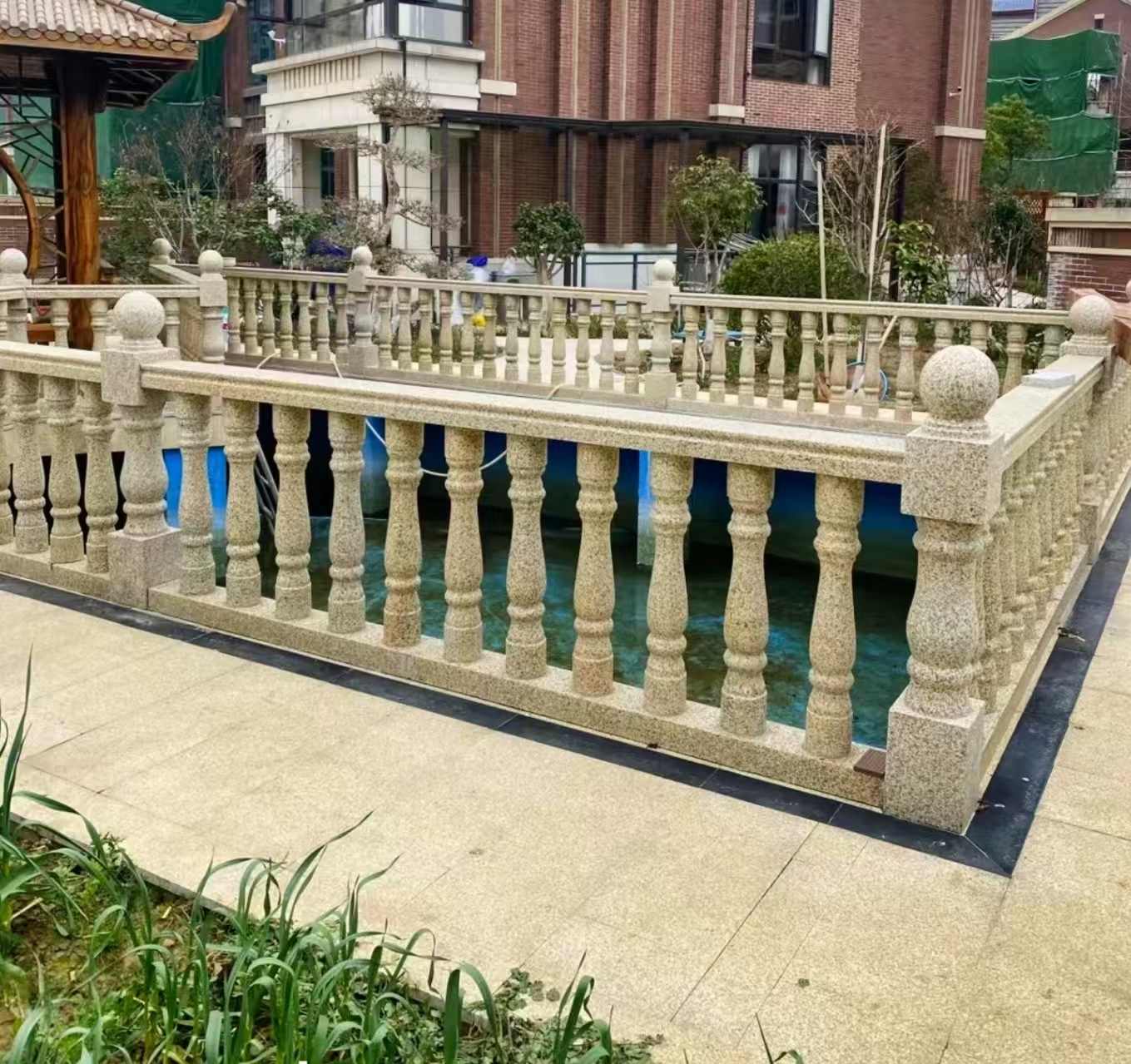 山南黄金麻花岗岩石材栏杆，扶手，将军柱，花瓶柱