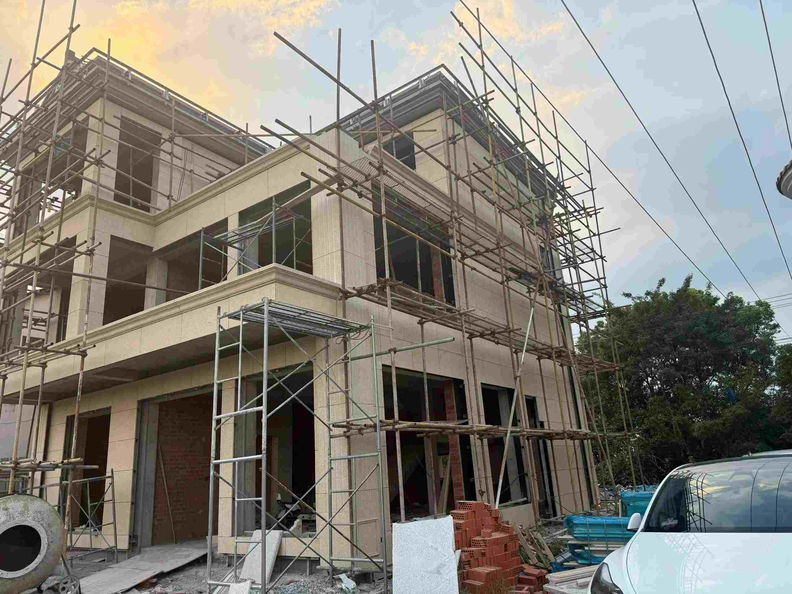 山南 黄金麻荔枝面花岗岩外墙干挂