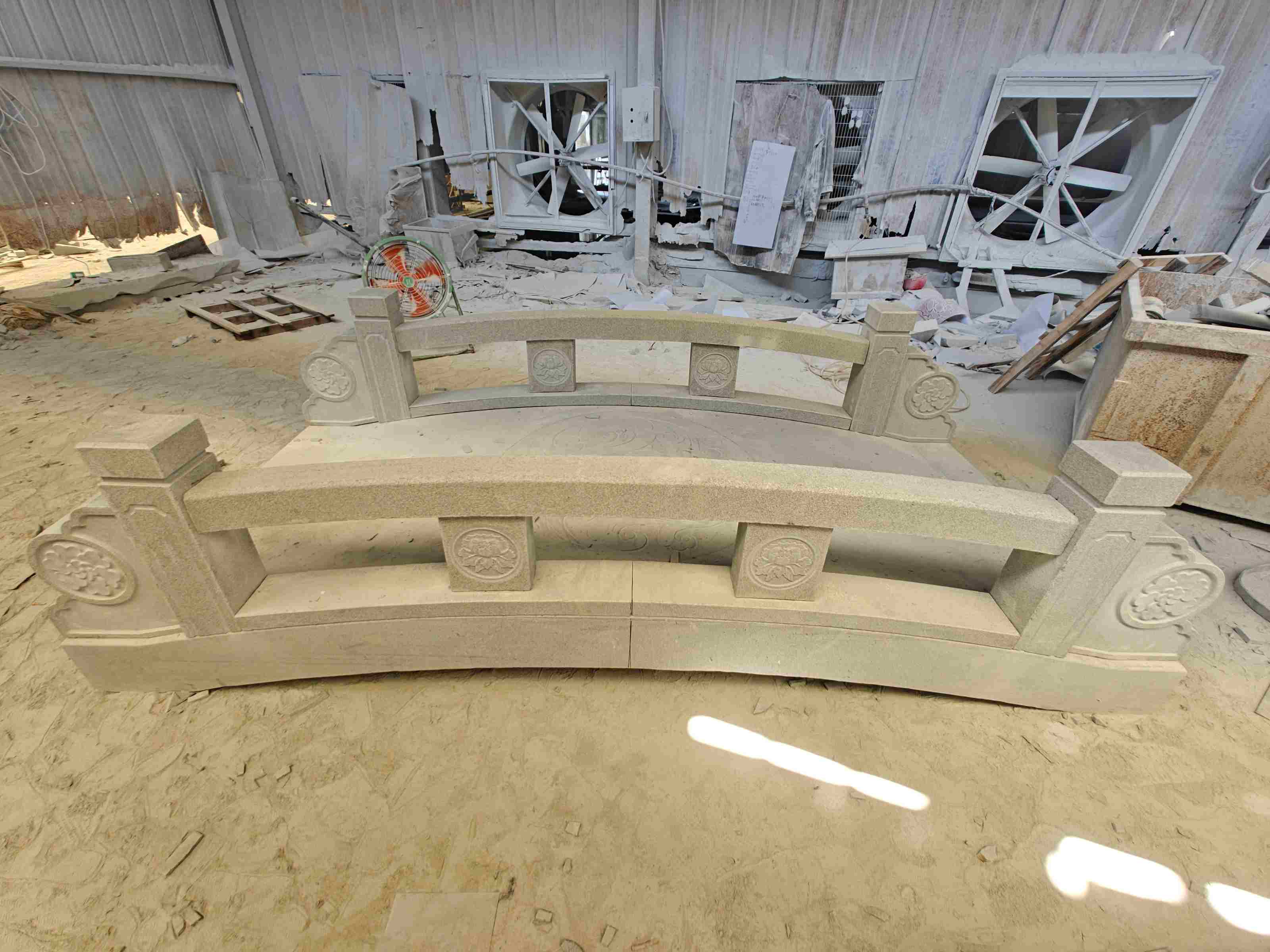 山南 芝麻灰花岗岩异形加工-拱桥，石桥