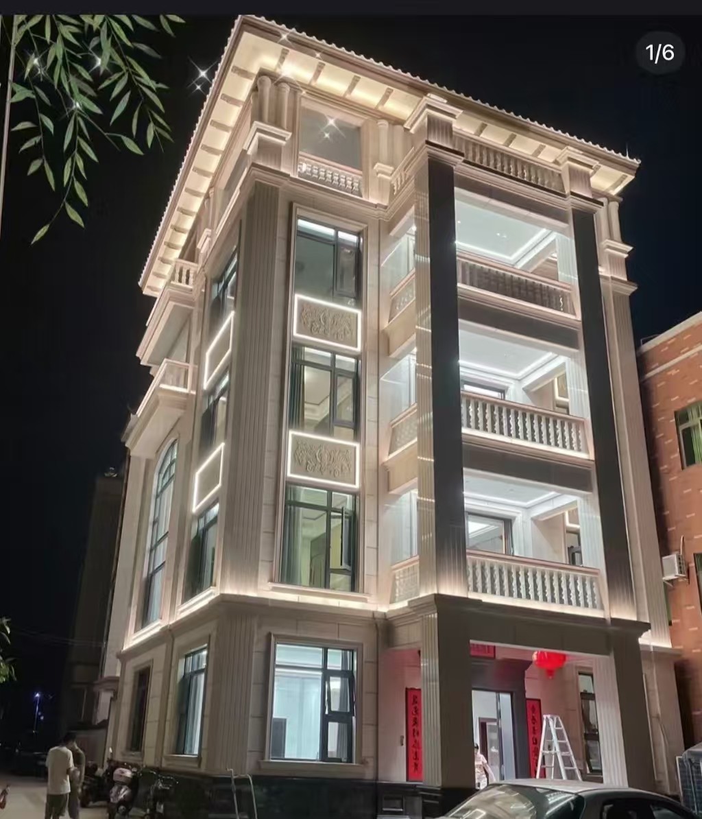 山南 芝麻白花岗岩别墅外墙夜间效果