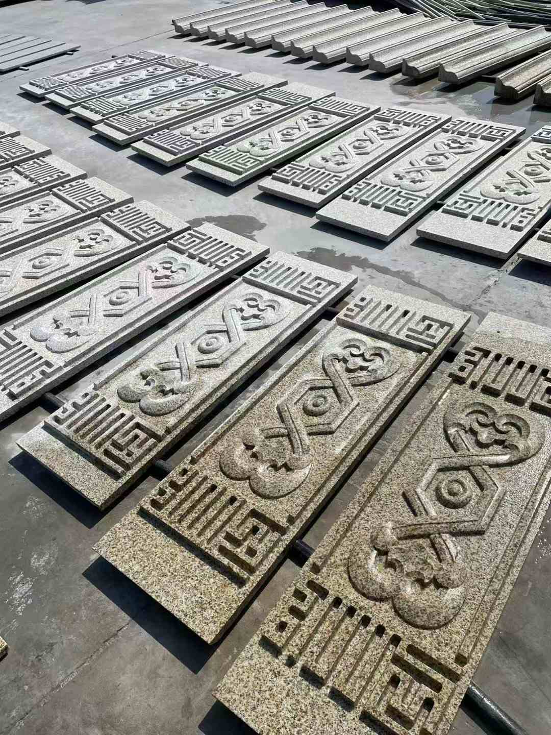 山南 黄金麻花岗岩外墙雕刻板