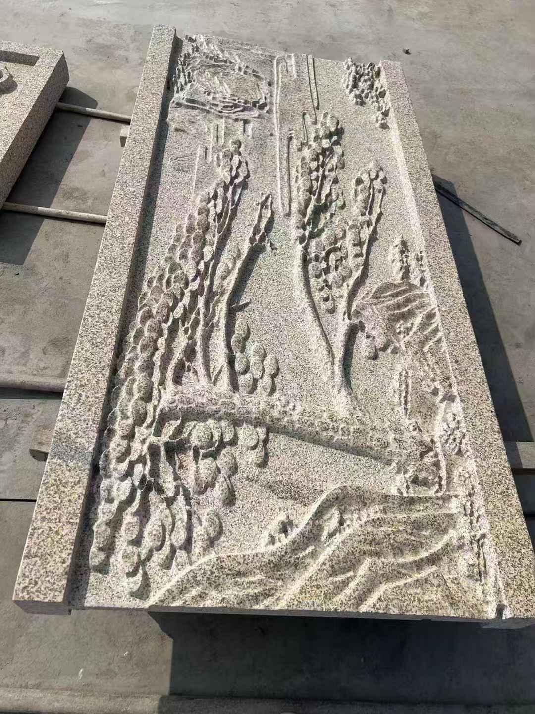 山南 黄金麻雕刻板浮雕迎客松